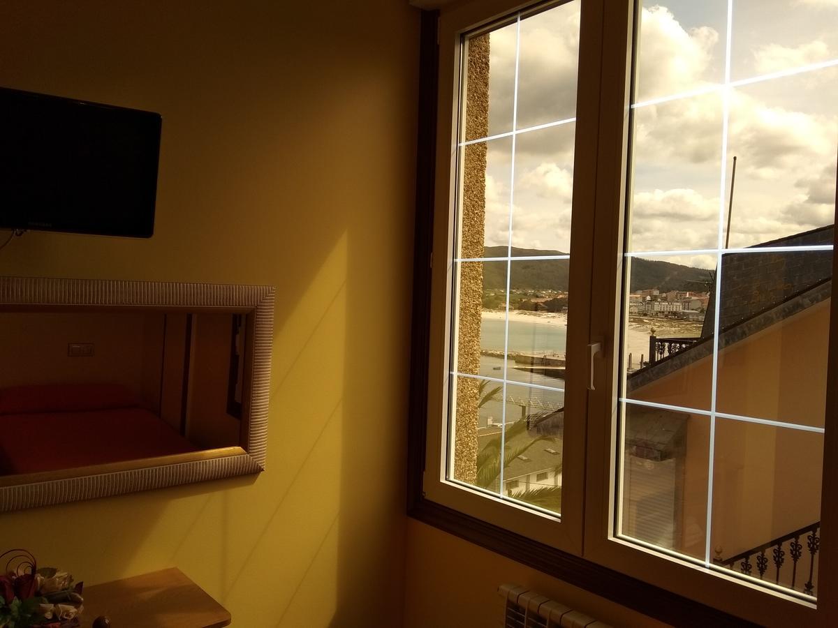 Hostal Residencia Bahia Laxe Bagian luar foto